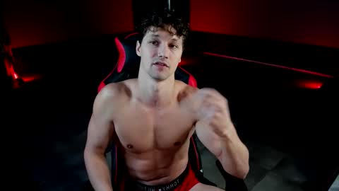 Snapshot of dirty_boss chatting on 09-25-25, 10:52 dirty_boss online show from 09-25-25, 10:52