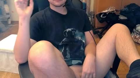 Snapshot of dirty_fun_boy chatting on 12-04-24, 08:12 dirty_fun_boy online show from 12-04-24, 08:12