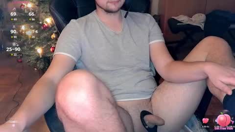 Snapshot of dirty_fun_boy chatting on 12-19-24, 04:24 dirty_fun_boy online show from 12-19-24, 04:24