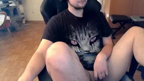 Snapshot of dirty_fun_boy chatting on 01-20-25, 01:11 dirty_fun_boy online show from 01-20-25, 01:11