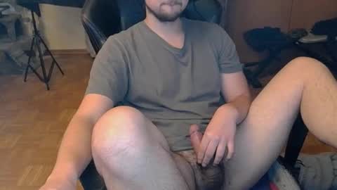 Snapshot of dirty_fun_boy chatting on 10-26-25, 02:12 dirty_fun_boy online show from 10-26-25, 02:12