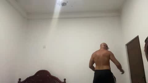 Snapshot of dirtydanlondon chatting on 03-01-26, 01:24 Dirtydanlondon online show from 03-01-26, 01:24