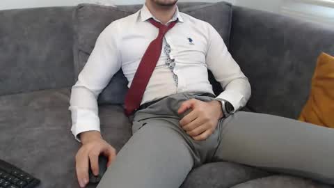 dirtyybooyy77 online show from 02-05-26, 01:27