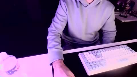 dirtyzaddyy online show from 12-17-25, 04:07