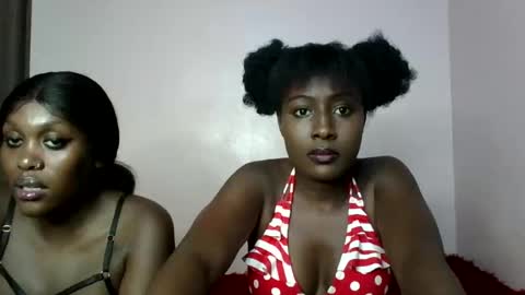 Snapshot of disah_002 chatting on 02-28-25, 11:25 disah_002 online show from 02-28-25, 11:25