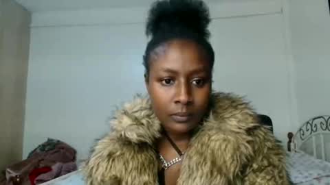 Snapshot of disah_002 chatting on 09-15-25, 12:38 disah_002 online show from 09-15-25, 12:38