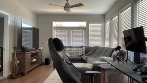 Snapshot of discgolf4life chatting on 02-07-25, 05:18 JustinDulgeXXX online show from 02-07-25, 05:18