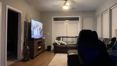 Snapshot of discgolf4life chatting on 02-07-25, 11:24 JustinDulgeXXX online show from 02-07-25, 11:24