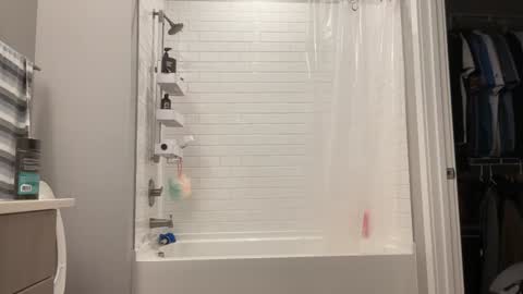 Snapshot of discgolf4life chatting on 02-26-25, 01:32 JustinDulgeXXX online show from 02-26-25, 01:32