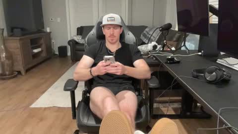 Snapshot of discgolf4life chatting on 03-03-25, 04:58 JustinDulgeXXX online show from 03-03-25, 04:58