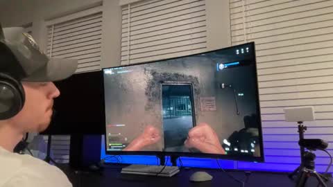 Snapshot of discgolf4life chatting on 03-10-25, 05:22 JustinDulgeXXX online show from 03-10-25, 05:22