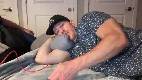 Snapshot of discgolf4life chatting on 10-12-25, 04:00 JustinDulgeXXX online show from 10-12-25, 04:00