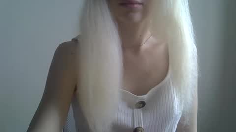 DitaMilton online show from 11-02-25, 11:56