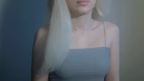 DitaMilton online show from 11-06-25, 09:21