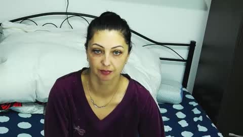 Sandra online show from 03-12-25, 08:51