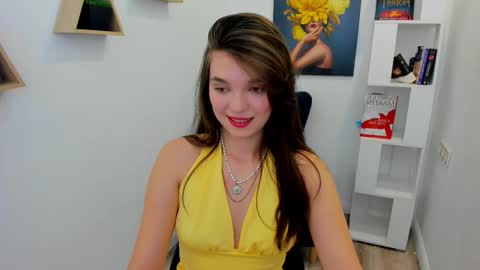Hannah online show from 11-19-25, 07:36