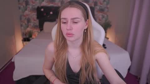 DivineJasss online show from 02-18-26, 10:28