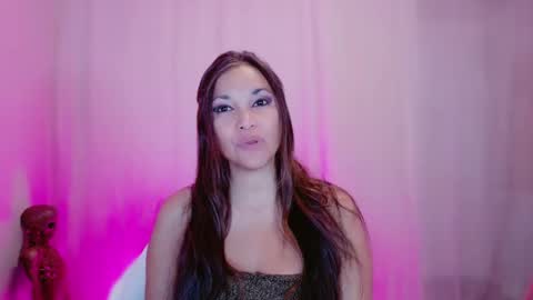 DivineLynn online show from 02-24-25, 12:26