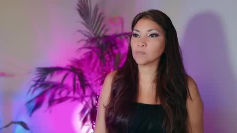 Snapshot of divinelynn chatting on 06-15-26, 08:22 DivineLynn online show from 06-15-26, 08:22