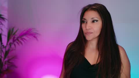 Snapshot of divinelynn chatting on 07-26-26, 04:58 DivineLynn online show from 07-26-26, 04:58