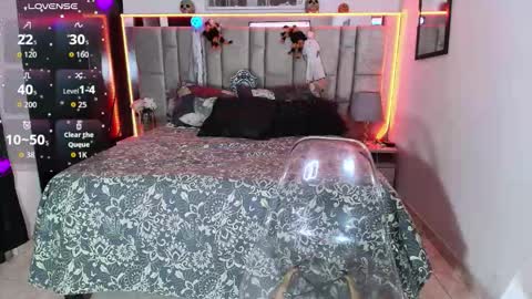 divinepearl online show from 11-04-25, 08:19