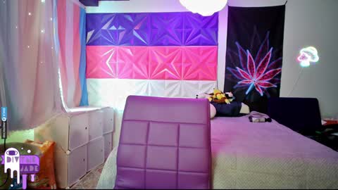 Snapshot of divynejade chatting on 12-06-24, 06:50 Jade Divyne online show from 12-06-24, 06:50