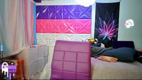 Snapshot of divynejade chatting on 12-07-24, 02:09 Jade Divyne online show from 12-07-24, 02:09