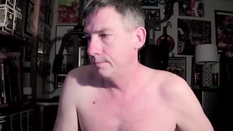 dix_handley_50 online show from 12-11-24, 12:02