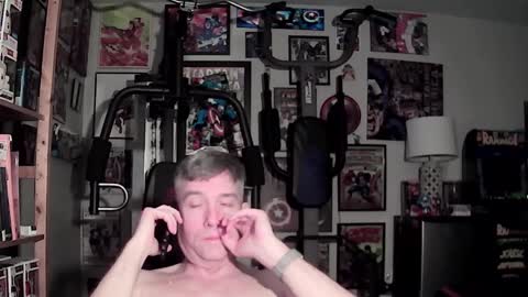 dix_handley_50 online show from 02-10-25, 05:47