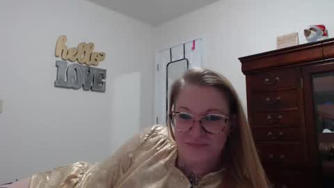 dixie_comanche online show from 01-16-25, 03:23