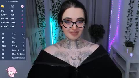 dixipixi_ online show from 02-07-26, 06:06