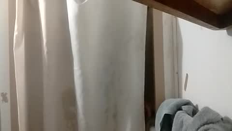 dixonbird41 online show from 09-23-25, 10:18