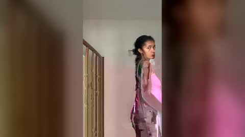 Snapshot of djayanah chatting on 12-18-25, 06:19 djayanah online show from 12-18-25, 06:19