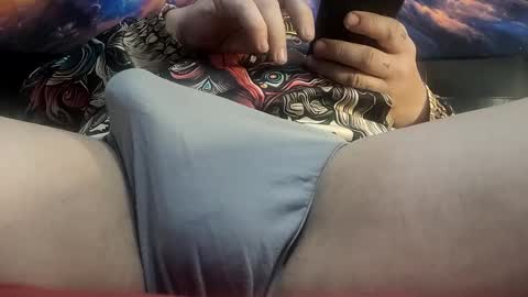 Snapshot of djirie1 chatting on 03-08-25, 10:11 Tunes online show from 03-08-25, 10:11