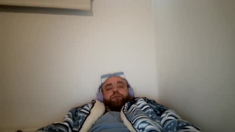 djschoor online show from 10-22-25, 08:58