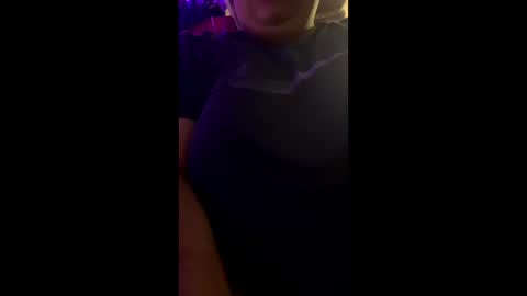 Snapshot of dkshsihshs chatting on 03-03-26, 03:12 dkshsihshs online show from 03-03-26, 03:12