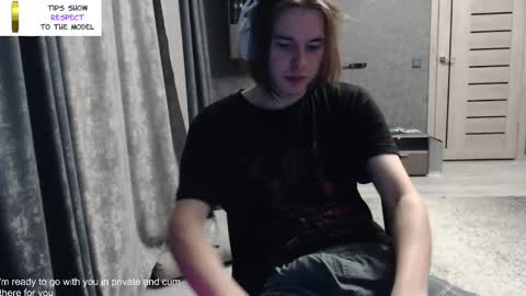 Snapshot of dmitriy250 chatting on 09-10-25, 03:28 dmitriy250 online show from 09-10-25, 03:28