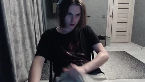 Snapshot of dmitriy250 chatting on 10-31-25, 10:33 dmitriy250 online show from 10-31-25, 10:33