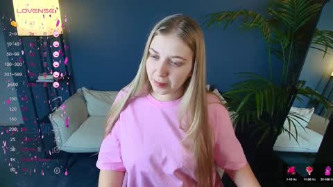 Snapshot of do_u_want_alice chatting on 01-30-25, 02:38 Alice online show from 01-30-25, 02:38