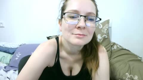 Snapshot of dobrodeya chatting on 02-01-25, 11:54 Dobrodeya online show from 02-01-25, 11:54