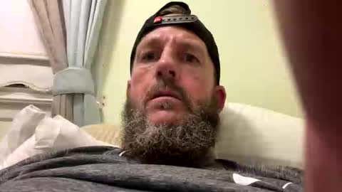 docblovesletters online show from 10-12-25, 07:07