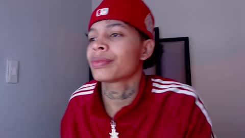 Snapshot of dogan_renz0 chatting on 02-18-26, 11:50 Dogan online show from 02-18-26, 11:50