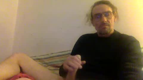 Snapshot of dogstarmanitee chatting on 02-15-25, 07:27 dogstarmanitee online show from 02-15-25, 07:27