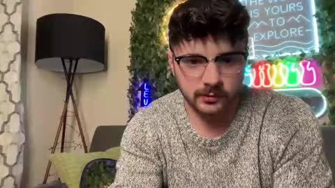 Snapshot of dohmerboyz chatting on 02-20-26, 10:43 GIJO online show from 02-20-26, 10:43