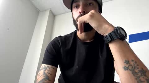 doingmek9 online show from 10-22-25, 06:18