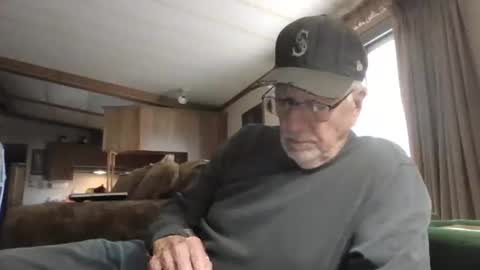 doingmyself69 online show from 03-04-26, 08:37