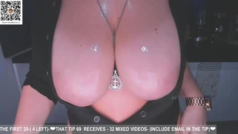 Snapshot of dolce4you69 chatting on 02-09-25, 02:18 Dea----IF YOU WANT TO SUPPORT ME -Purshase subscribtions scroll BIO  THANK YOU LOVE - online show from 02-09-25, 02:18