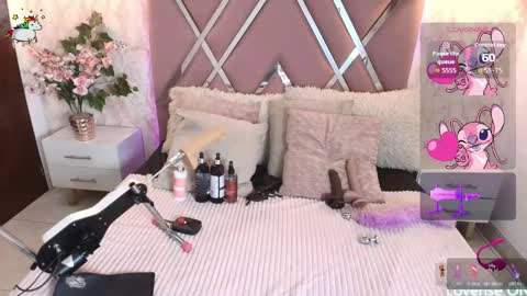 Snapshot of dolce_pearl chatting on 11-15-25, 04:21 Dolce Pearl online show from 11-15-25, 04:21