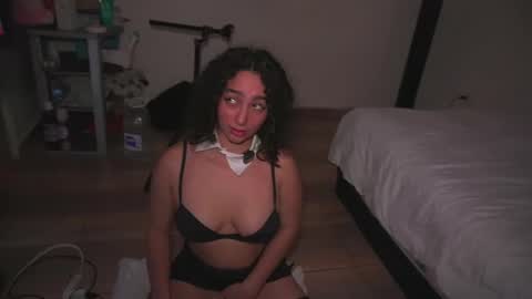 Alice y Ros online show from 09-16-25, 07:26