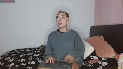 Auro and Santiago online show from 12-22-24, 03:11